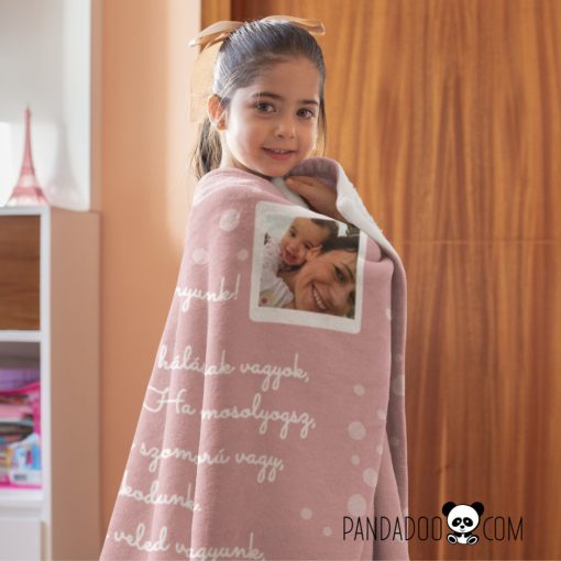Levél takaró: ölelő üzenet fényképpel polár takarón, több színben