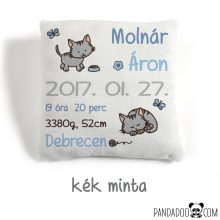 Cicás párna születési adatokkal (több színben)