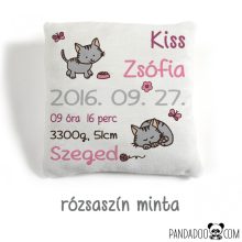 Cicás párna születési adatokkal (több színben)