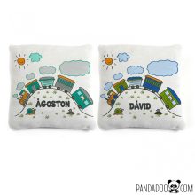 Vonatos párna névvel, több színben